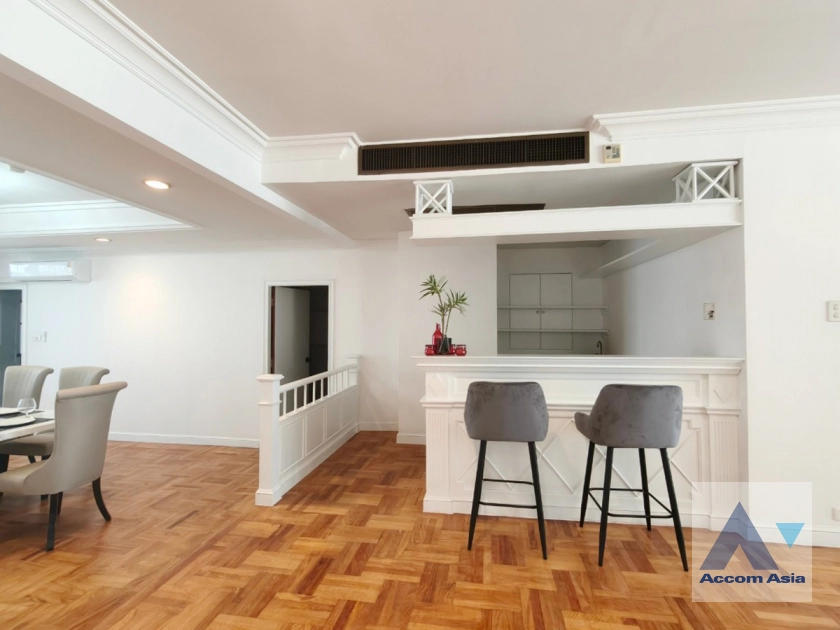 5  3 br Apartment For Rent in Sukhumvit ,Bangkok BTS Phrom Phong at Pet friendly - High rise Apartment in Phrom Phong AA43230