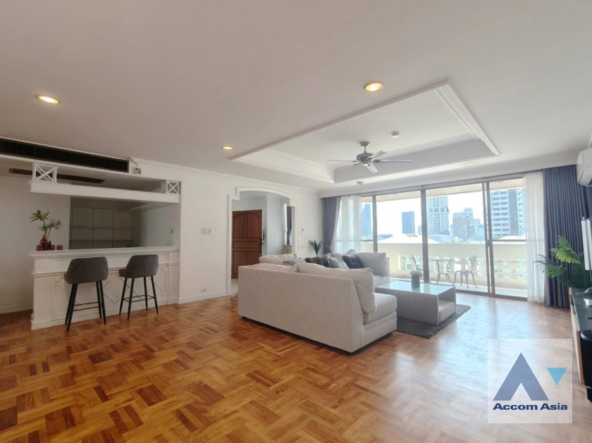  Pet friendly - High rise Apartment in Phrom Phong Apartment  3 Bedroom for Rent BTS Phrom Phong in Sukhumvit Bangkok