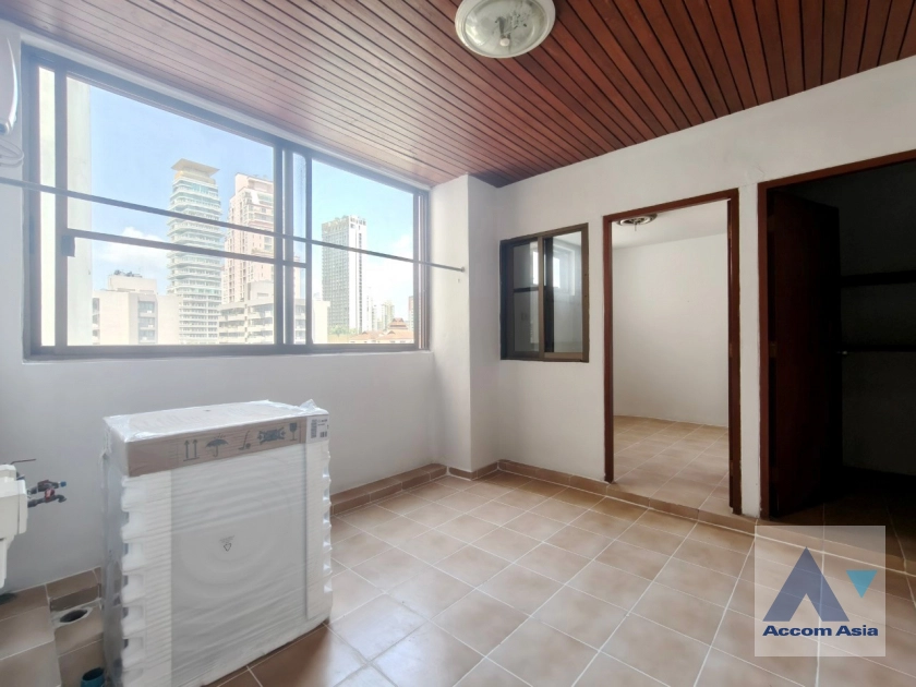 17  3 br Apartment For Rent in Sukhumvit ,Bangkok BTS Phrom Phong at Pet friendly - High rise Apartment in Phrom Phong AA43230