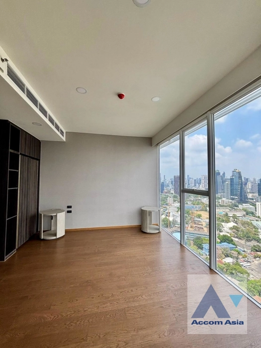 7  4 br Condominium For Sale in Sukhumvit ,Bangkok BTS Ekkamai at Siamese Exclusive 42 AA43231