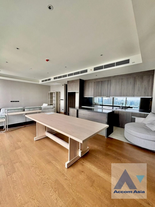 unitPenthouse |  4 Bedrooms  Condominium For Sale in Sukhumvit, Bangkok  near BTS Ekkamai (AA43231)
