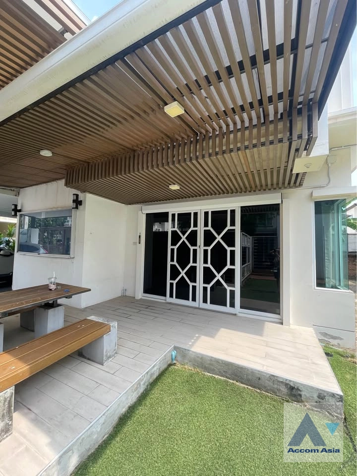 10  4 br House for rent and sale in Samutprakan ,Samutprakan  at LE NEO II AA43232