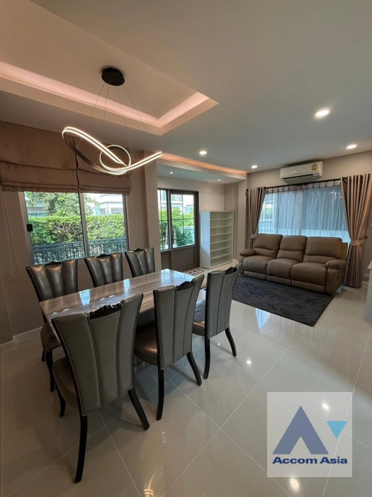 4  3 br House for rent and sale in Pattanakarn ,Bangkok  at Life Bangkok Boulevard Wongwaen-Onnut 2 AA43243