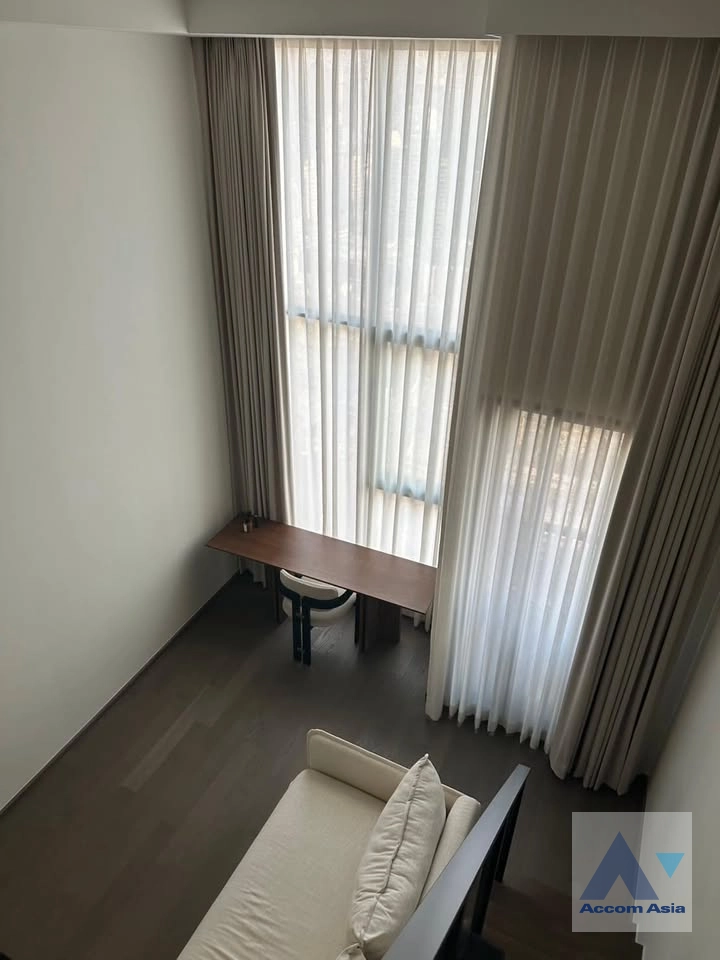  1  1 br Condominium For Sale in Silom ,Bangkok  at Park Origin Chula Samyan AA43247