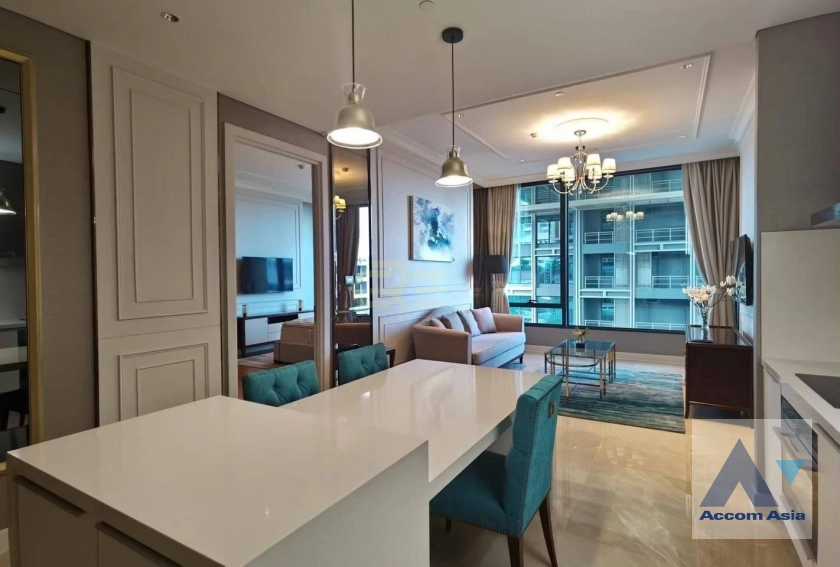 4  1 br Condominium For Rent in Ploenchit ,Bangkok BTS Chitlom at Sindhorn Residence AA43248