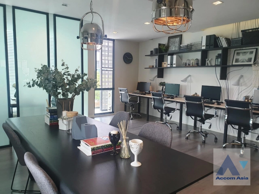 11  4 br Townhouse For Rent in Samutprakan ,Samutprakan  at Cascade Bangna AA43253