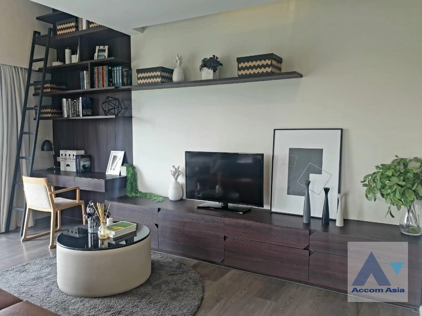 unitCorner Unit, Home Office |  4 Bedrooms  Townhouse For Rent in Samutprakan, Samutprakan  (AA43253)