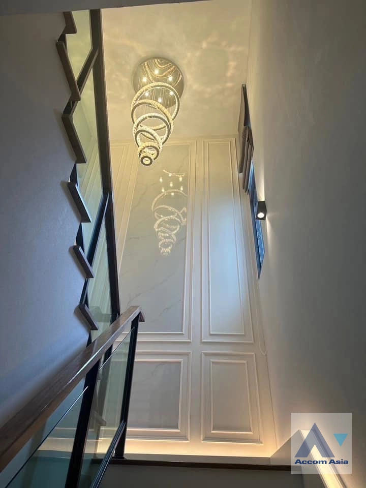 5  4 br House For Rent in Samutprakan ,Samutprakan BTS Bang Na at The City Bangna AA43256