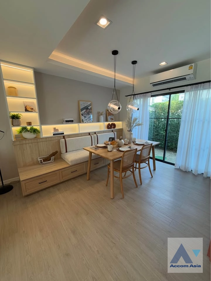 unitFully Furnished |  3 Bedrooms  House For Rent & Sale in Samutprakan, Samutprakan  (AA43257)