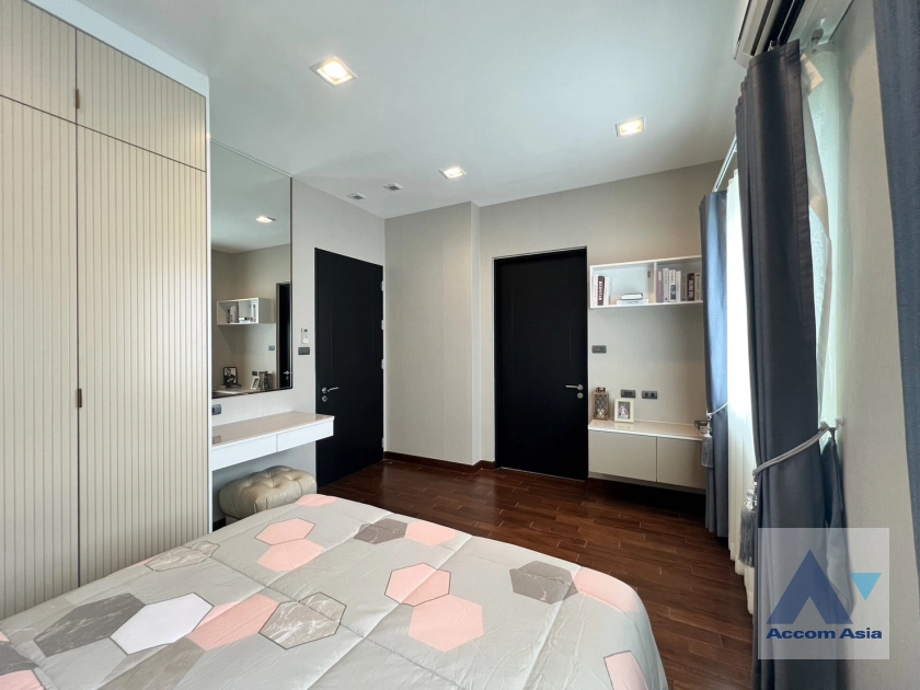 19  4 br House for rent and sale in Latkrabang ,Bangkok ARL Ban Thap Chang at House AA43258