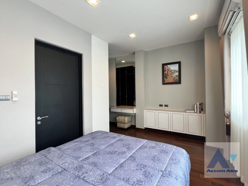 21  4 br House for rent and sale in Latkrabang ,Bangkok ARL Ban Thap Chang at House AA43258