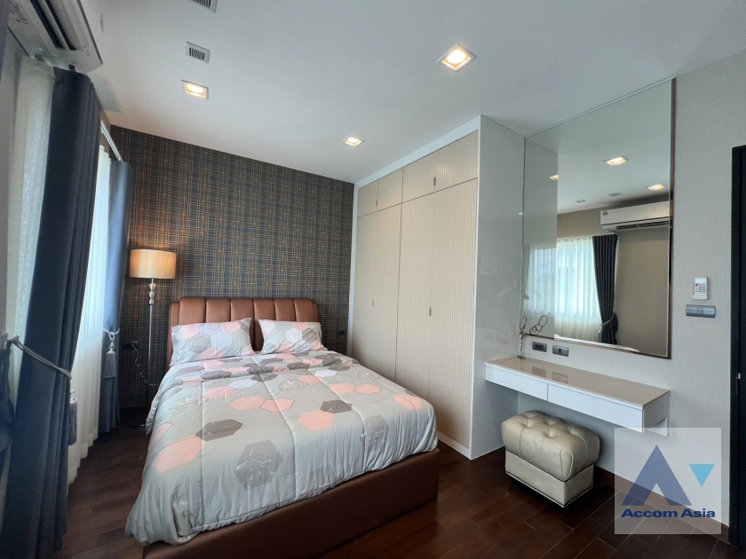 17  4 br House for rent and sale in Latkrabang ,Bangkok ARL Ban Thap Chang at House AA43258