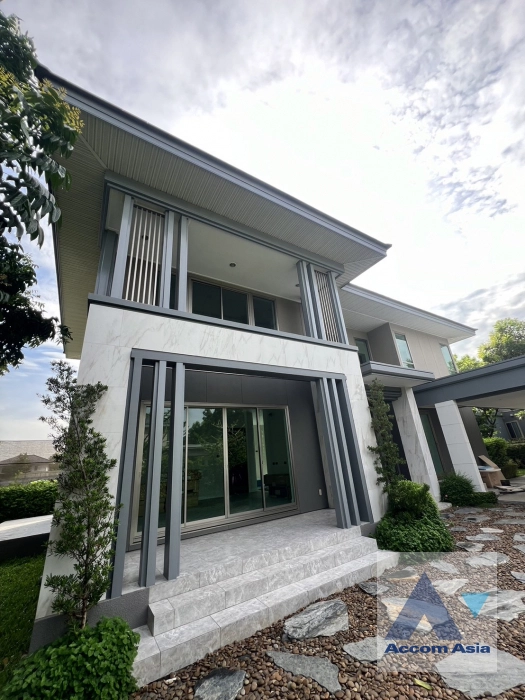 30  4 br House for rent and sale in Latkrabang ,Bangkok ARL Ban Thap Chang at House AA43258