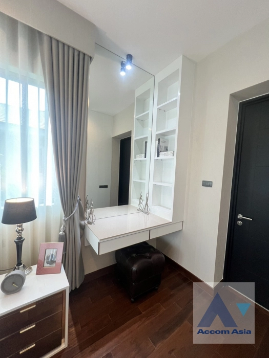 24  4 br House for rent and sale in Latkrabang ,Bangkok ARL Ban Thap Chang at House AA43258