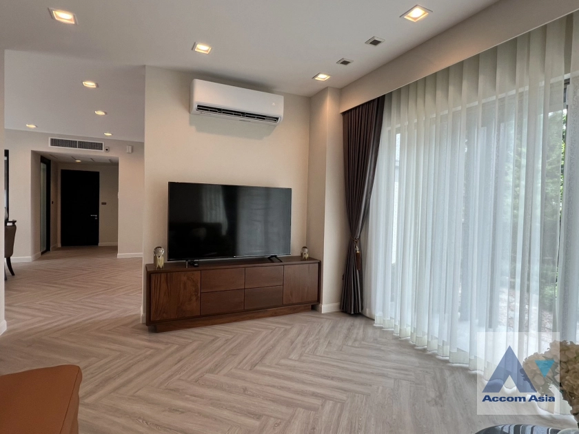 4  4 br House for rent and sale in Latkrabang ,Bangkok ARL Ban Thap Chang at House AA43258