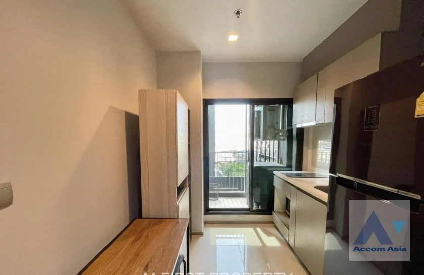 7  1 br Condominium For Sale in Phaholyothin ,Bangkok MRT Rama 9 at LIFE Asoke-Rama 9 AA43264