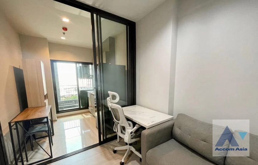5  1 br Condominium For Sale in Phaholyothin ,Bangkok MRT Rama 9 at LIFE Asoke-Rama 9 AA43264