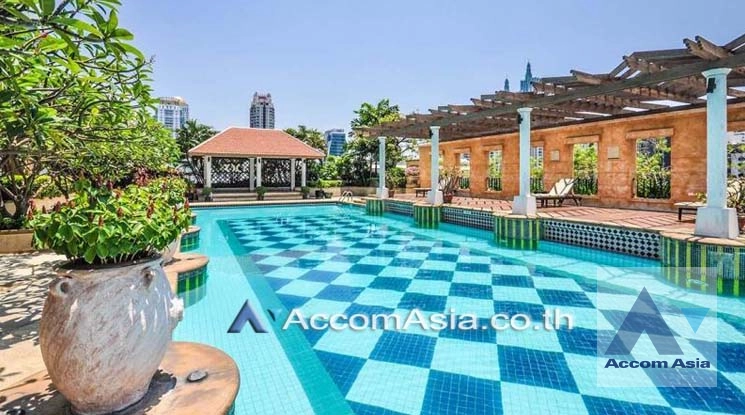 unit 1 Bedroom  Condominium For Rent in Ploenchit, Bangkok  near BTS Chitlom (AA43267)