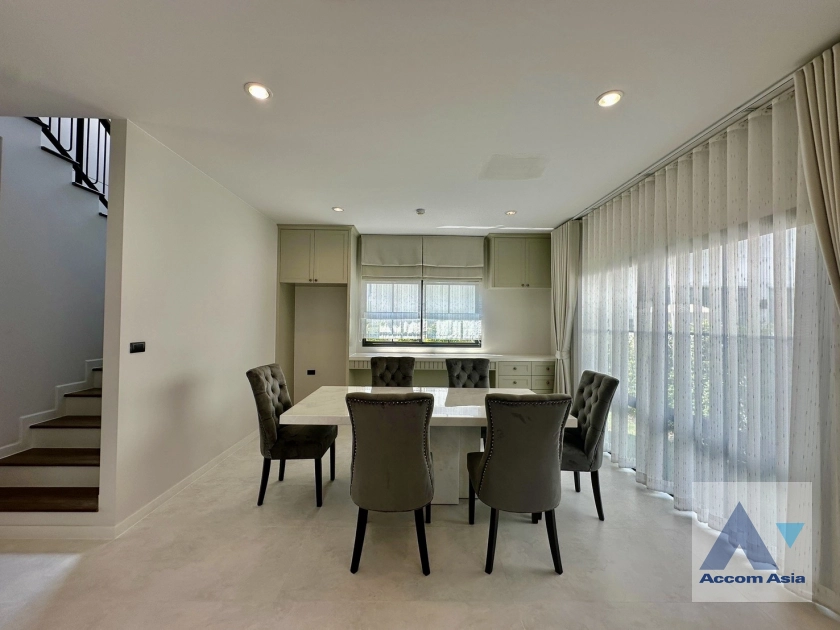 7  4 br House For Rent in Samutprakan ,Samutprakan  at Setthasiri Bangna KM.10 AA43275