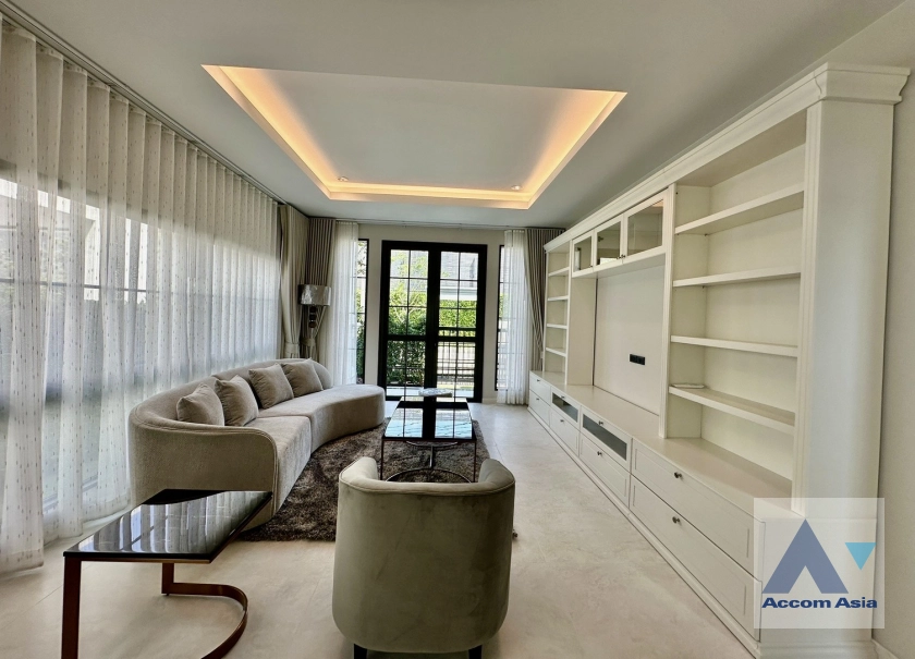 4  4 br House For Rent in Samutprakan ,Samutprakan  at Setthasiri Bangna KM.10 AA43275