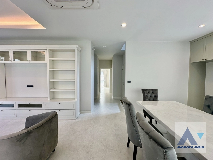 6  4 br House For Rent in Samutprakan ,Samutprakan  at Setthasiri Bangna KM.10 AA43275