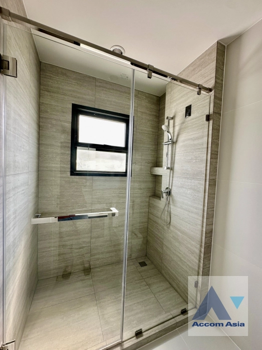 21  4 br House For Rent in Samutprakan ,Samutprakan  at Setthasiri Bangna KM.10 AA43275