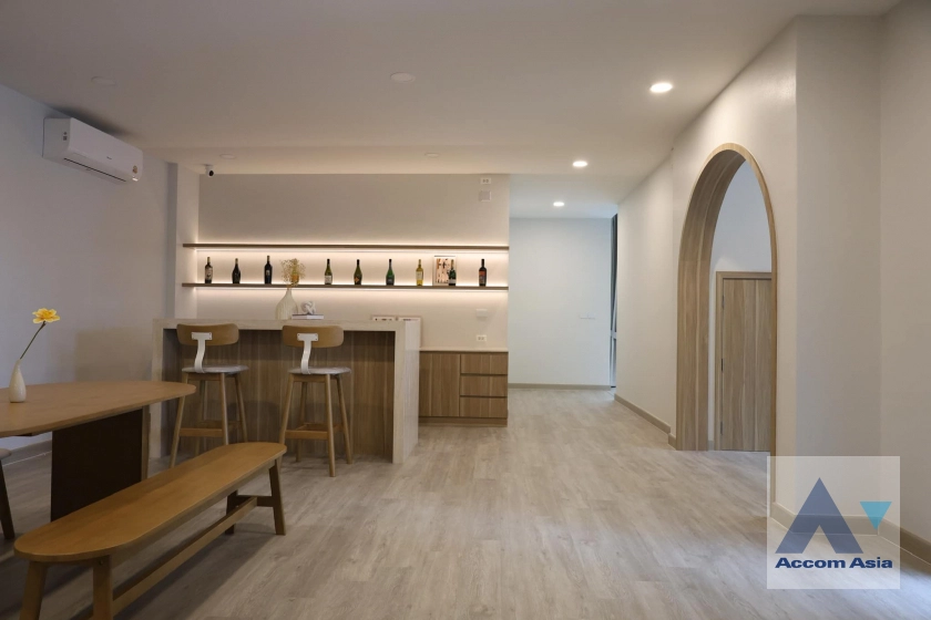 5  4 br House for rent and sale in Phaholyothin ,Bangkok  at The City Watcharapol AA43276