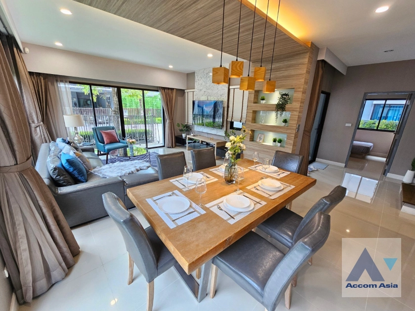7  4 br House For Rent in Pattanakarn ,Bangkok  at House AA43277