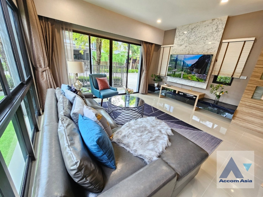 4  4 br House For Rent in Pattanakarn ,Bangkok  at House AA43277