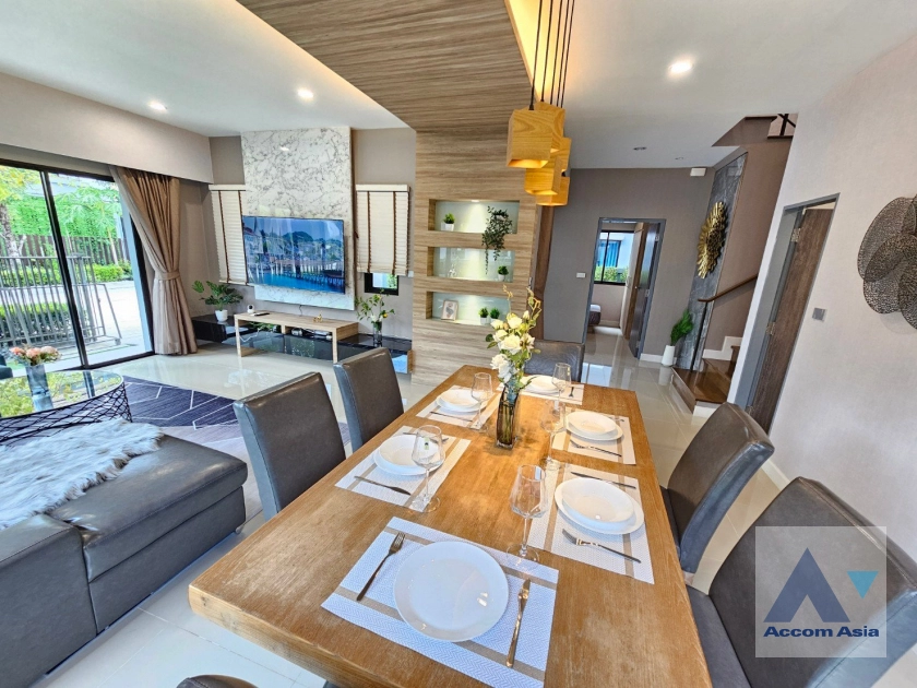 9  4 br House For Rent in Pattanakarn ,Bangkok  at House AA43277