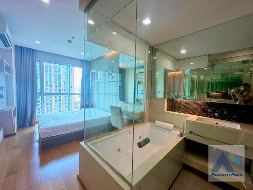 9  1 br Condominium For Sale in New Phetchaburi ,Bangkok MRT Phetchaburi - ARL Makkasan at The Address Asoke AA43293