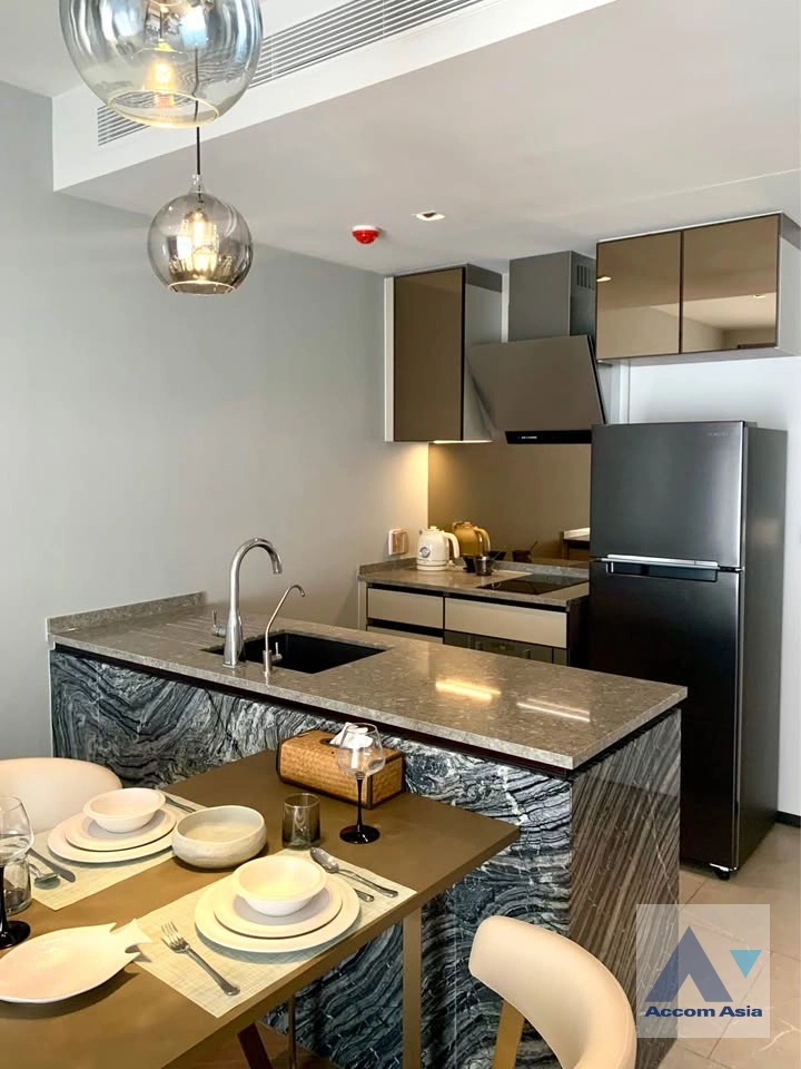 unit 1 Bedroom  Condominium For Rent in Sukhumvit, Bangkok  near BTS Ekkamai (AA43297)