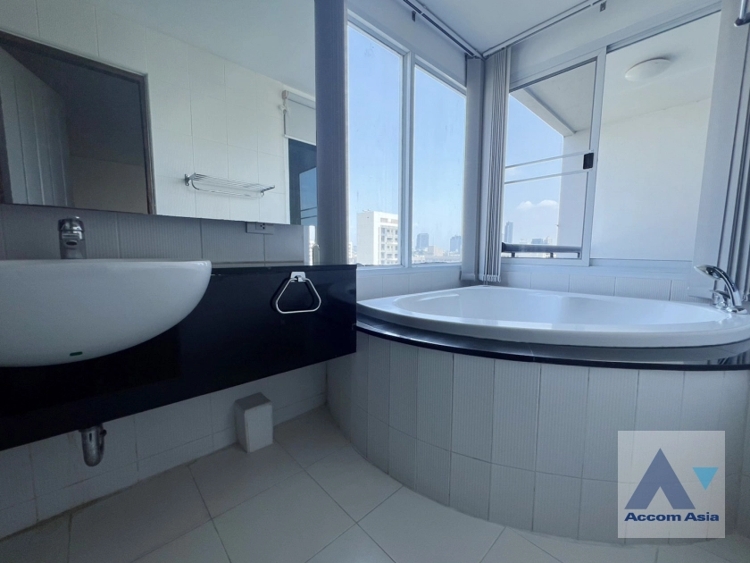 10  3 br Apartment For Rent in Sukhumvit ,Bangkok  at  AA43298