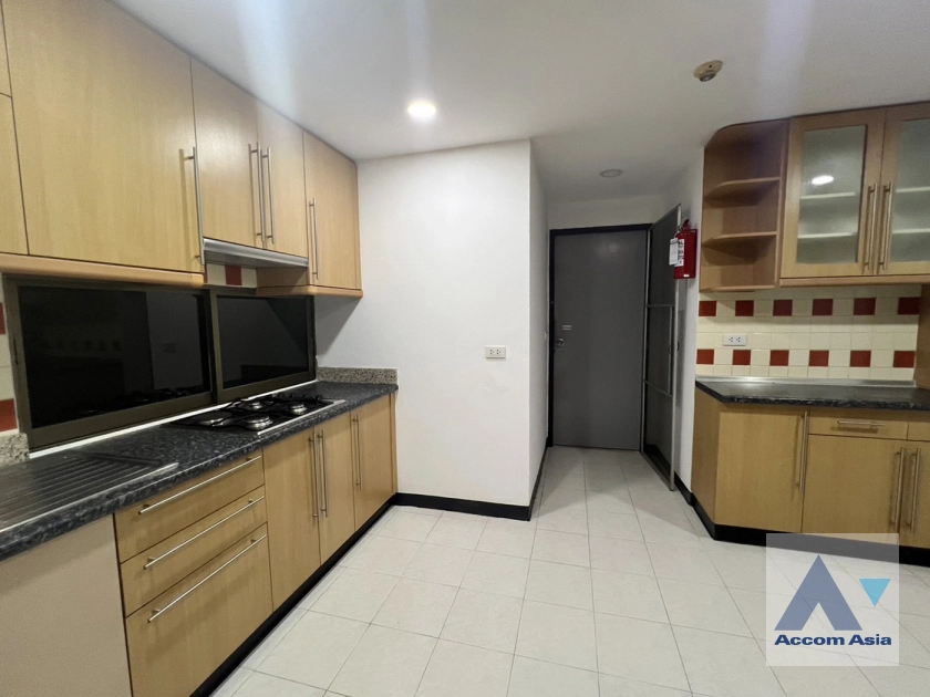4  3 br Apartment For Rent in Sukhumvit ,Bangkok  at  AA43298