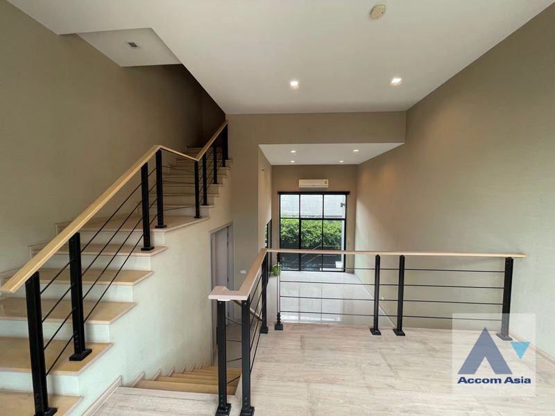  1  3 br Townhouse For Rent in Pattanakarn ,Bangkok ARL Ramkhamhaeng at Arden Pattanakarn AA43304