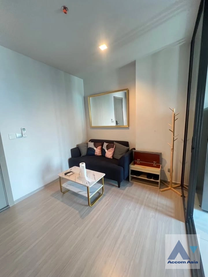 unit 1 Bedroom  Condominium For Rent in Phaholyothin, Bangkok  near MRT Rama 9 (AA43313)