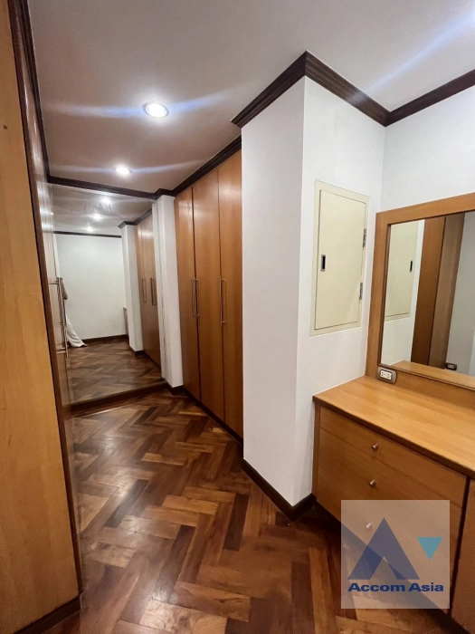 13  2 br Condominium for rent and sale in Ploenchit ,Bangkok BTS Ploenchit at Navin Court AA43319