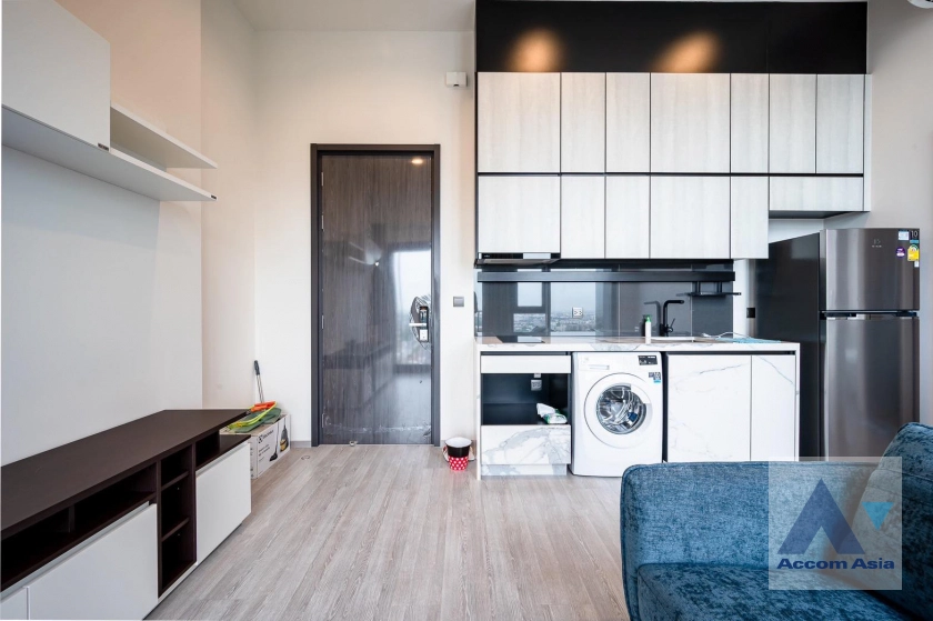 unitFully Furnished |  1 Bedroom  Condominium For Rent in Sukhumvit, Bangkok  near BTS Punnawithi (AA43320)