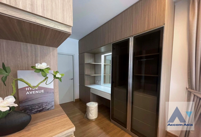 9  4 br House For Rent in Samutprakan ,Samutprakan  at Centro Bangna AA43325