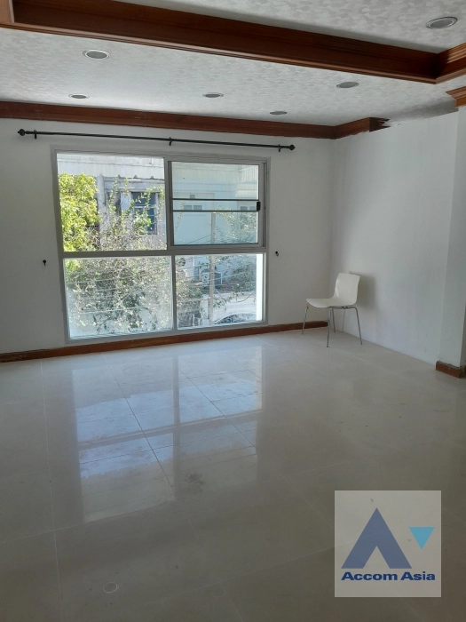 15  10 br Townhouse for rent and sale in New Phetchaburi ,Bangkok MRT Rama 9 at Rama 9 Village AA43328