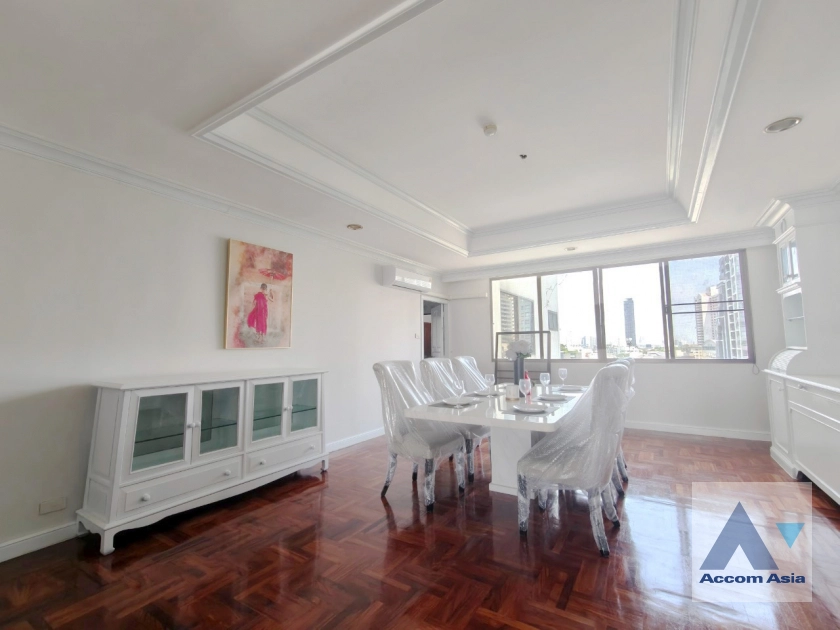  1  3 br Apartment For Rent in Sukhumvit ,Bangkok BTS Phrom Phong at Pet friendly - High rise Apartment in Phrom Phong AA43331