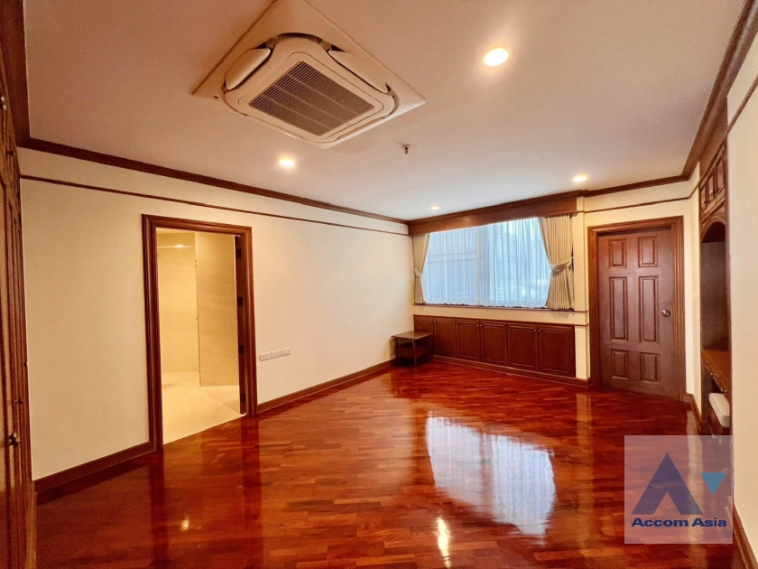 20  3 br Condominium for rent and sale in Sukhumvit ,Bangkok BTS Phrom Phong at Ruamsuk Condominium AA43334