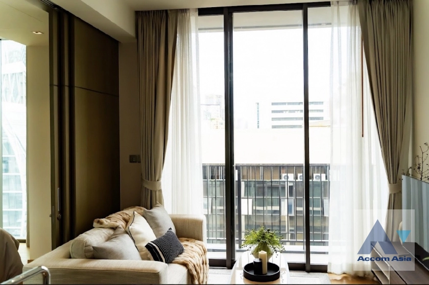  1  1 br Condominium For Rent in Ploenchit ,Bangkok BTS Chitlom at 28 Chidlom AA43335