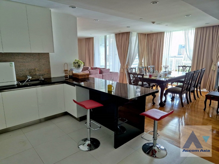 8  4 br Condominium For Sale in Ploenchit ,Bangkok BTS Sala Daeng - MRT Sam Yan at Chamchuri Square Residence AA43336