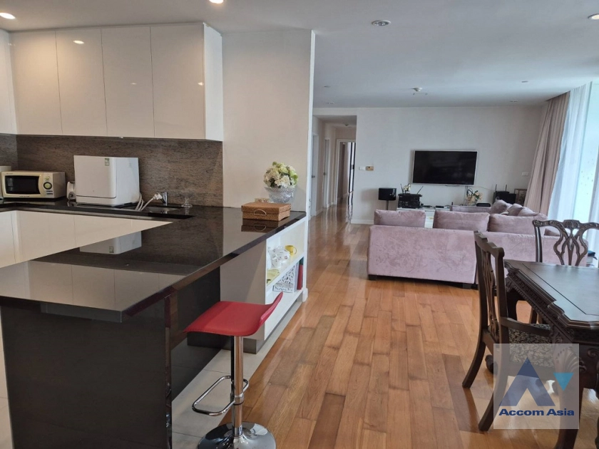 7  4 br Condominium For Sale in Ploenchit ,Bangkok BTS Sala Daeng - MRT Sam Yan at Chamchuri Square Residence AA43336