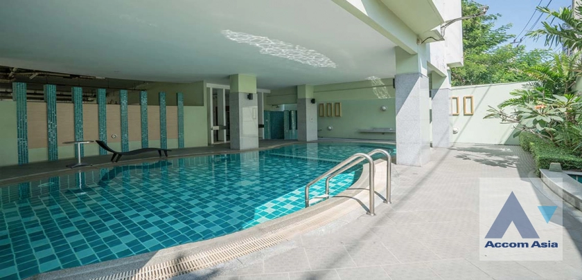  Ideal for family living and pet lover Apartment  3 Bedroom for Rent BTS Thong Lo in Sukhumvit Bangkok