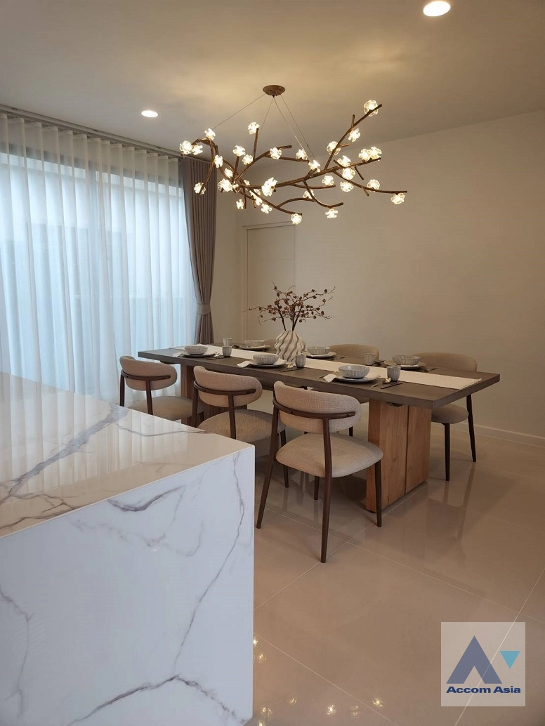 14  4 br House for rent and sale in Krungthep Kreetha ,Bangkok MRT Yaek Lam Sali at Burasiri Krungthep Kreetha AA43338