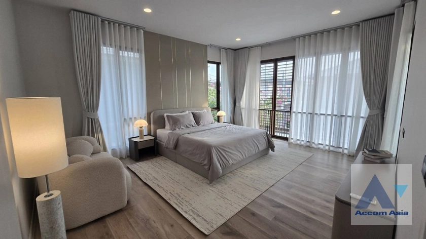 26  4 br House for rent and sale in Krungthep Kreetha ,Bangkok MRT Yaek Lam Sali at Burasiri Krungthep Kreetha AA43338