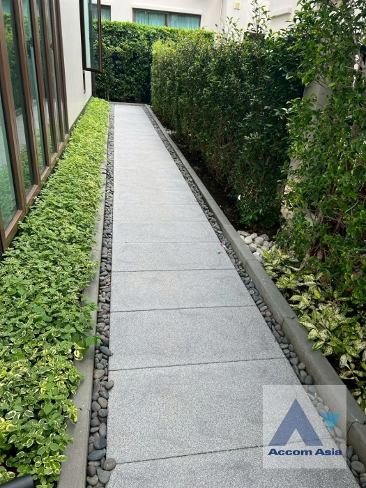 52  4 br House for rent and sale in Krungthep Kreetha ,Bangkok MRT Yaek Lam Sali at Burasiri Krungthep Kreetha AA43338