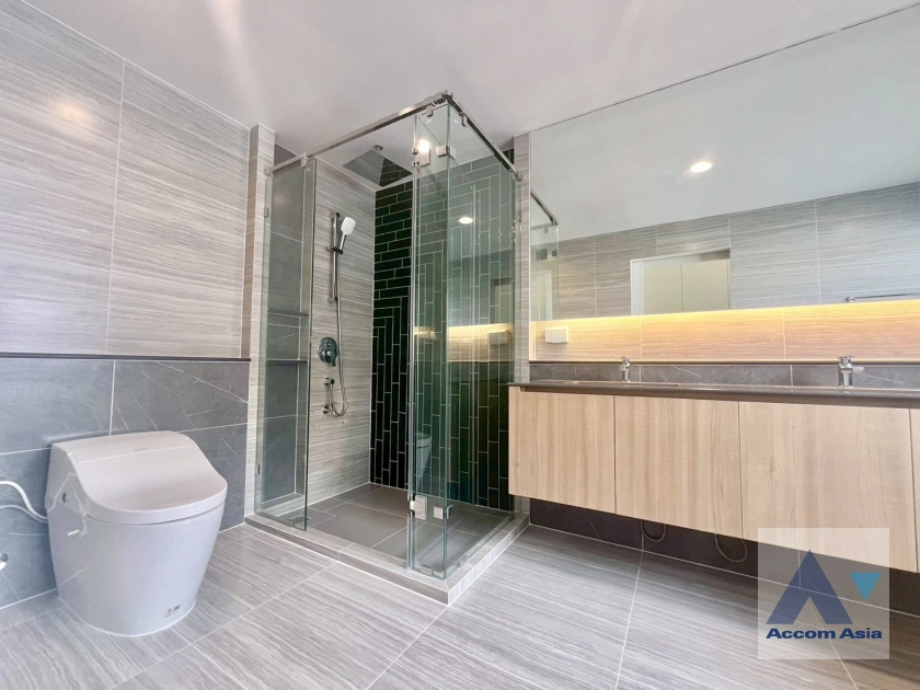 51  4 br House for rent and sale in Krungthep Kreetha ,Bangkok MRT Yaek Lam Sali at Burasiri Krungthep Kreetha AA43338